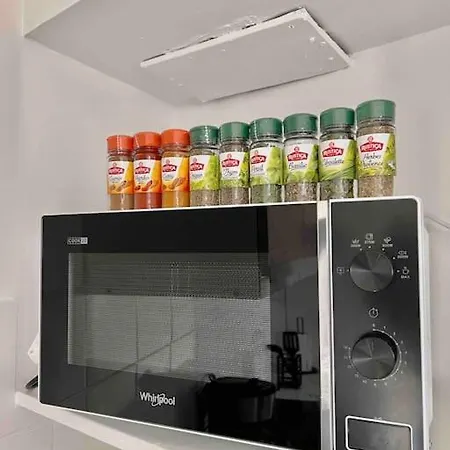 펜션 Jolie Maison 2 - Clim Mobile - Tv - Proche D Un Ruelle-sur-Touvre